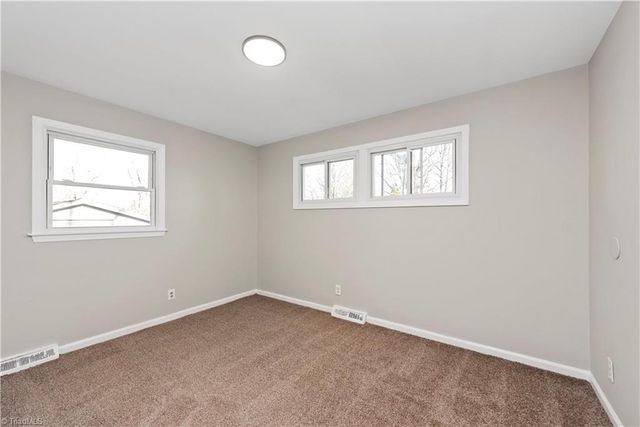 1806 Heilwood Drive, Greensboro, NC 27407