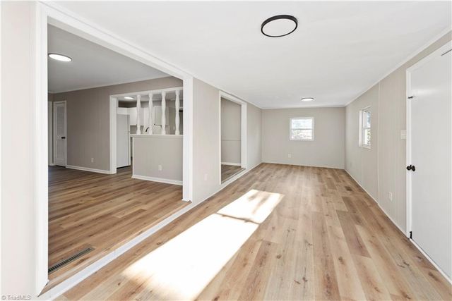 1806 Heilwood Drive, Greensboro, NC 27407