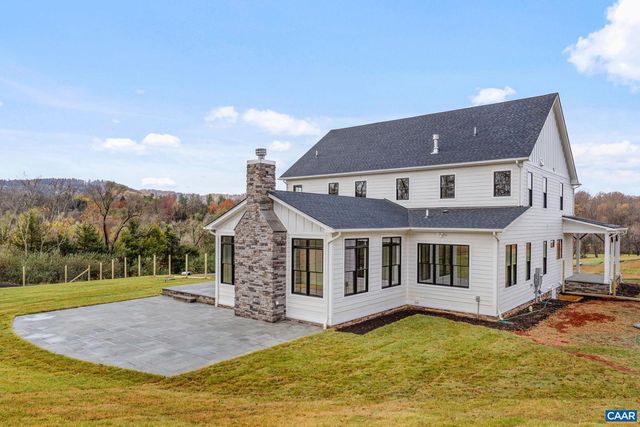 3 MORGANTOWN RD, Charlottesville, VA 22903