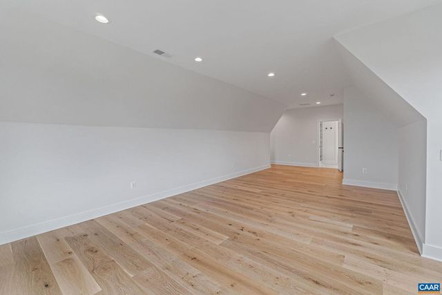 3 MORGANTOWN RD, Charlottesville, VA 22903