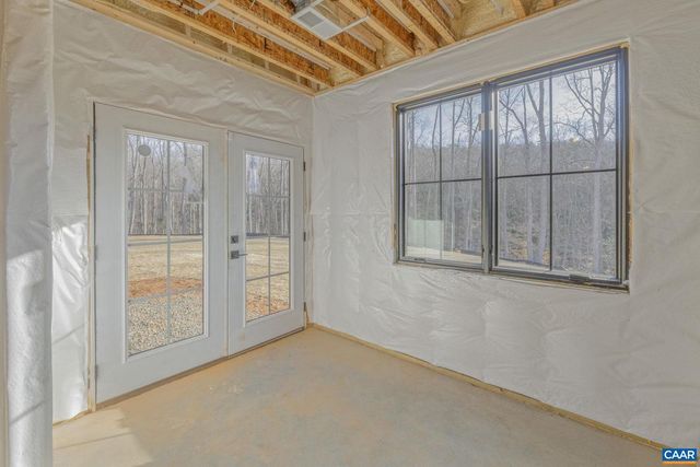 3 MORGANTOWN RD, Charlottesville, VA 22903