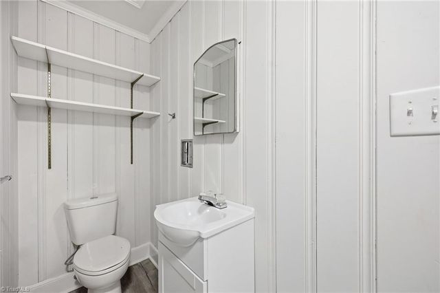 912 Virginia Avenue, Burlington, NC 27217