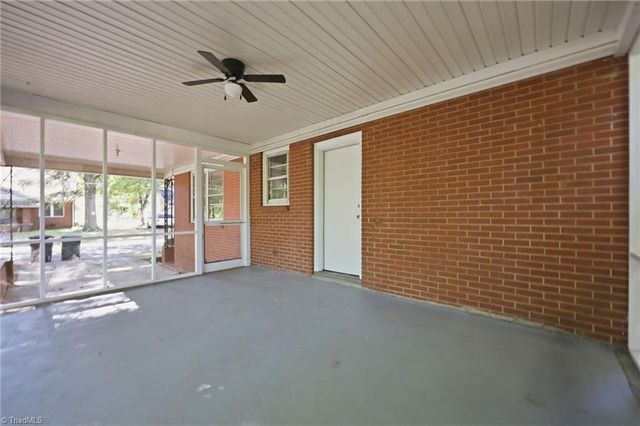 912 Virginia Avenue, Burlington, NC 27217