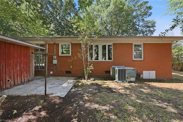912 Virginia Avenue, Burlington, NC 27217