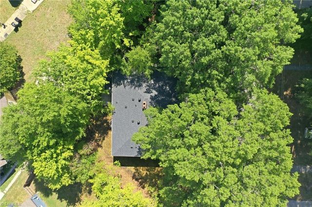 912 Virginia Avenue, Burlington, NC 27217