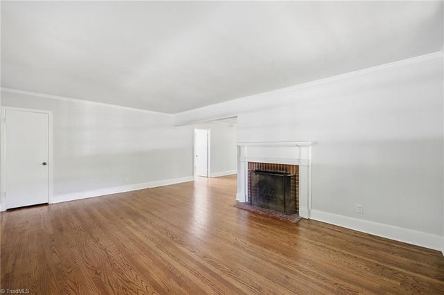 912 Virginia Avenue, Burlington, NC 27217