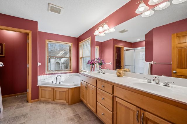 830 Fox Path Court, Medina, MN 55340