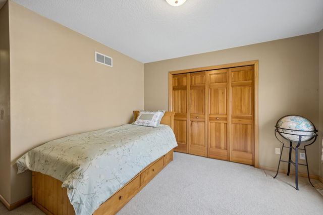 830 Fox Path Court, Medina, MN 55340