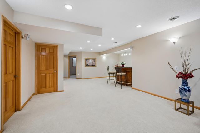 830 Fox Path Court, Medina, MN 55340