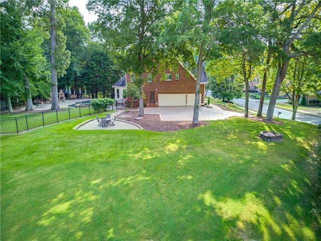 565 Greenview Terrace, Milton, GA 30004