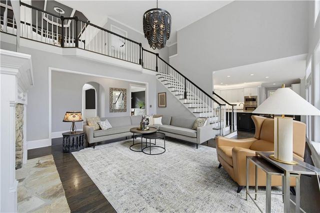 565 Greenview Terrace, Milton, GA 30004