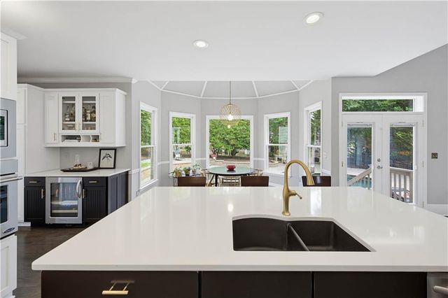 565 Greenview Terrace, Milton, GA 30004
