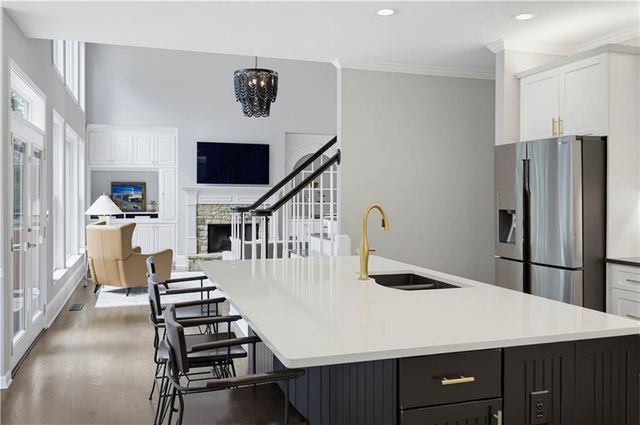 565 Greenview Terrace, Milton, GA 30004