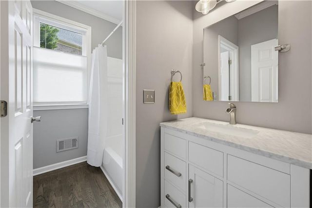 565 Greenview Terrace, Milton, GA 30004