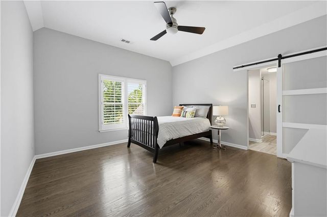 565 Greenview Terrace, Milton, GA 30004