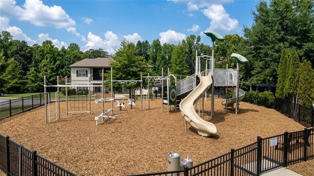 565 Greenview Terrace, Milton, GA 30004