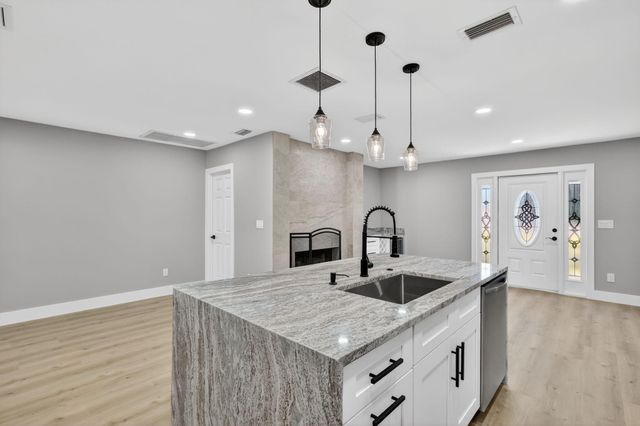 2058 SE Watercrest Street, Port St. Lucie, Port St Lucie, FL 34984