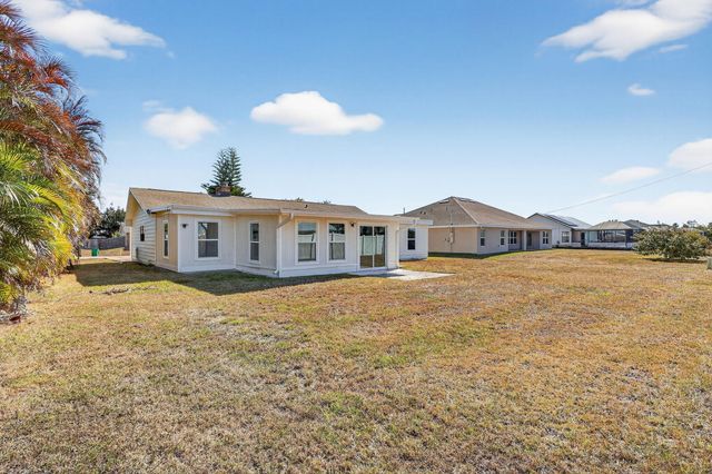 2058 SE Watercrest Street, Port St. Lucie, Port St Lucie, FL 34984