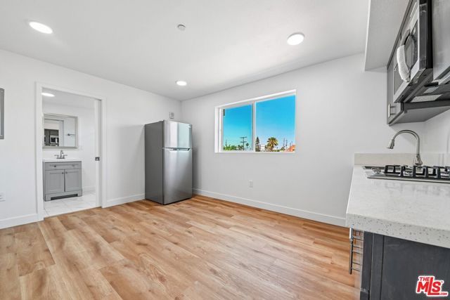 219 E 87th Street, Los Angeles, CA 90003