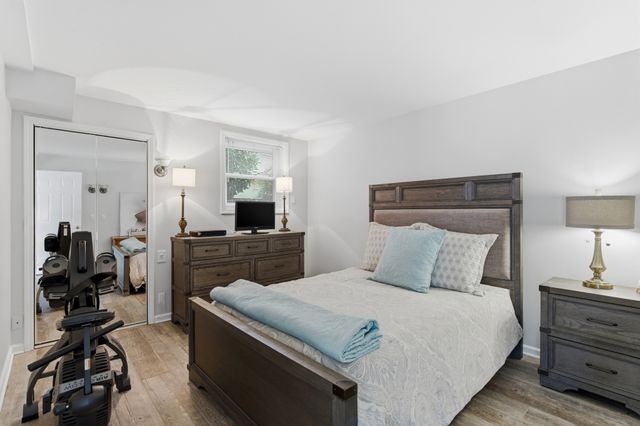 123 Valley Brook Dr, Hendersonville, TN 37075