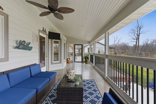 123 Valley Brook Dr, Hendersonville, TN 37075