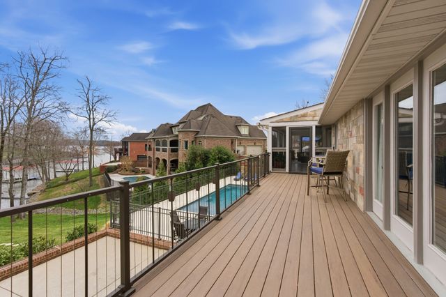 123 Valley Brook Dr, Hendersonville, TN 37075