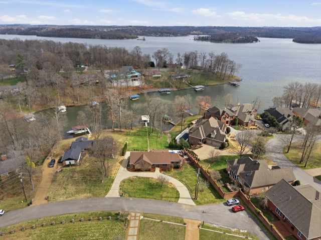 123 Valley Brook Dr, Hendersonville, TN 37075