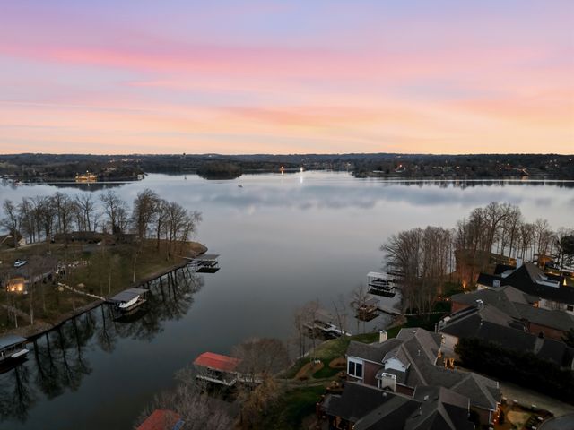 123 Valley Brook Dr, Hendersonville, TN 37075