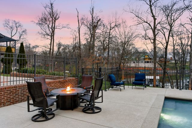 123 Valley Brook Dr, Hendersonville, TN 37075