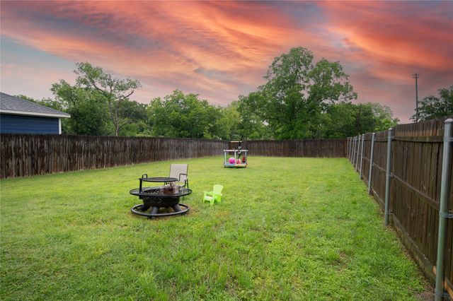 509 Stallings Street, Terrell, TX 75160