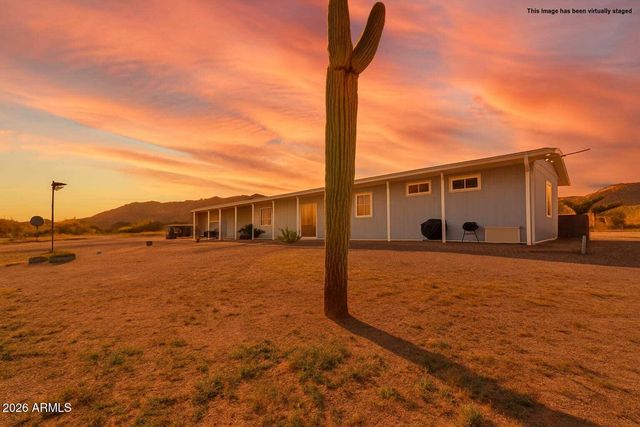 653 S HIDDEN VALLEY Road, Maricopa, AZ 85139