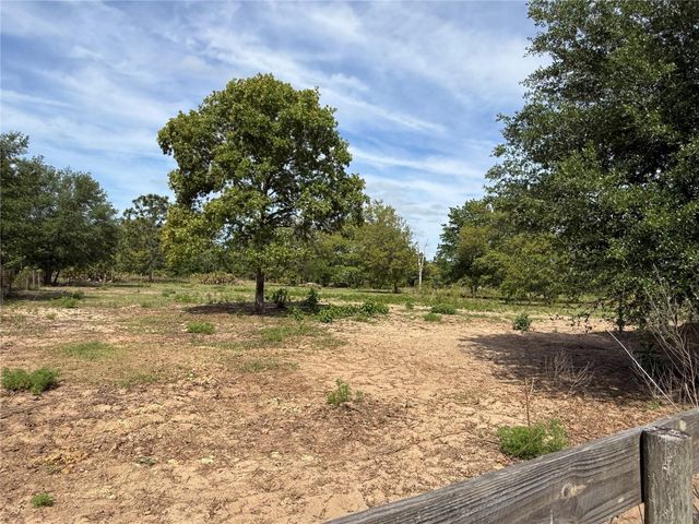 11090 SE 165TH TERRACE ROAD, Ocklawaha, FL 32179