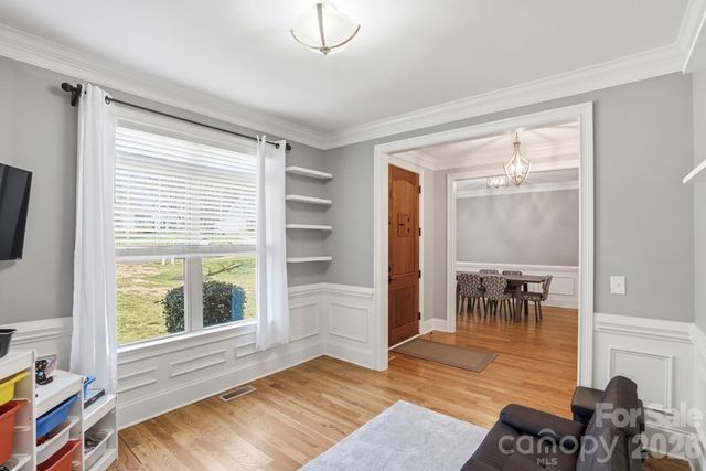 135 Lakeshore Hills Drive, Mooresville, NC 28117