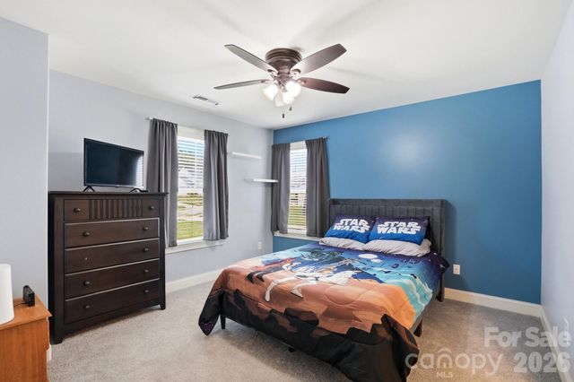 135 Lakeshore Hills Drive, Mooresville, NC 28117