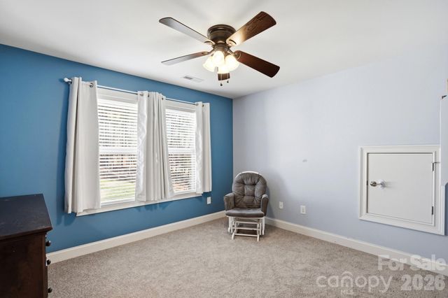 135 Lakeshore Hills Drive, Mooresville, NC 28117