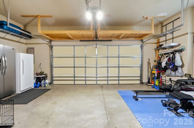 135 Lakeshore Hills Drive, Mooresville, NC 28117