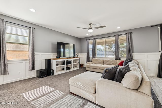 35362 N KELSEE Drive, San Tan Valley, AZ 85144