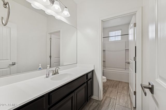 35362 N KELSEE Drive, San Tan Valley, AZ 85144