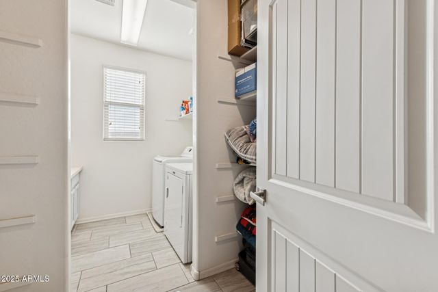 35362 N KELSEE Drive, San Tan Valley, AZ 85144