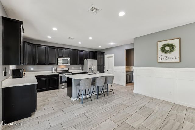 35362 N KELSEE Drive, San Tan Valley, AZ 85144