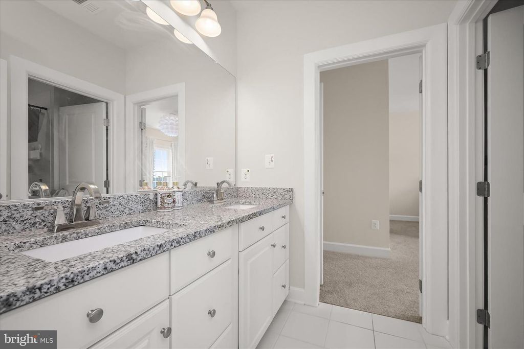 Image 37 of property listing at 11047 MARTHA WAY, Fulton, MD 20759