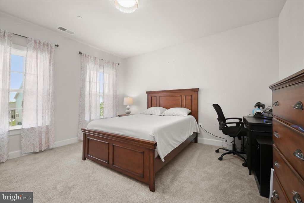 Image 40 of property listing at 11047 MARTHA WAY, Fulton, MD 20759