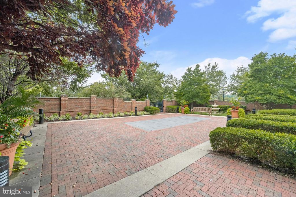 Image 69 of property listing at 11047 MARTHA WAY, Fulton, MD 20759