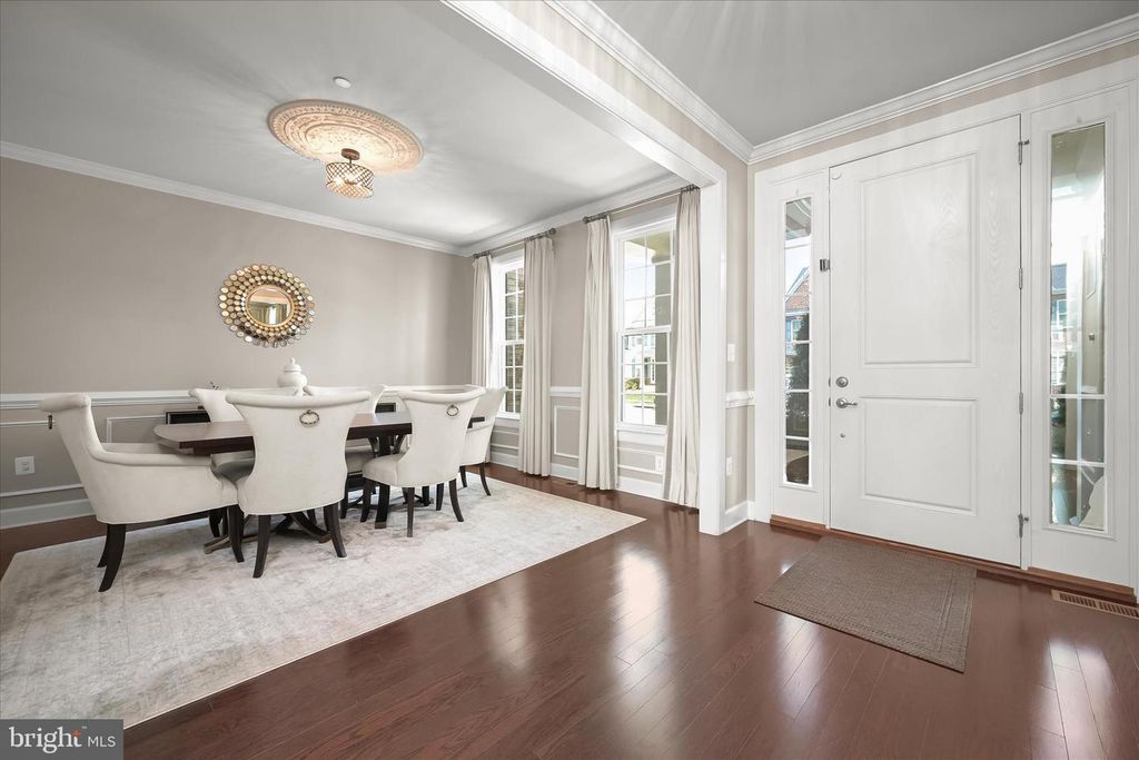 Image 7 of property listing at 11047 MARTHA WAY, Fulton, MD 20759