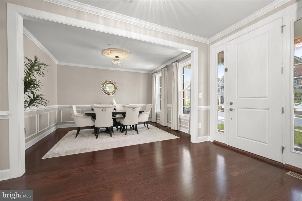 Image 8 of property listing at 11047 MARTHA WAY, Fulton, MD 20759