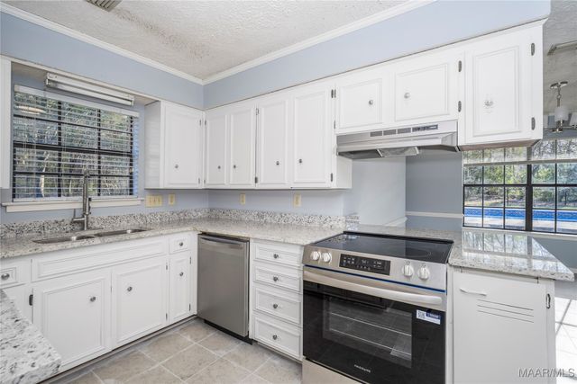 5001 George Green Drive W, Montgomery, AL 36109