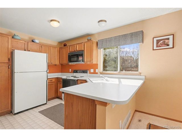 9439 Pendleton Dr, Highlands Ranch, CO 80126