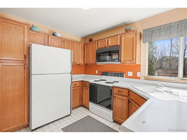 9439 Pendleton Dr, Highlands Ranch, CO 80126