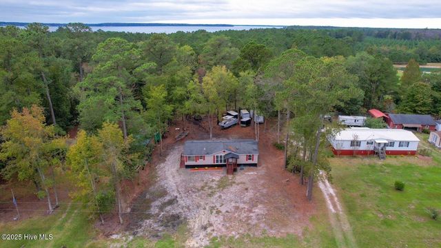 270 Duck Creek Road, Washington, NC 27889