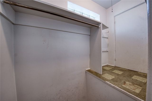 4615 Home St, West Mifflin, PA 15122